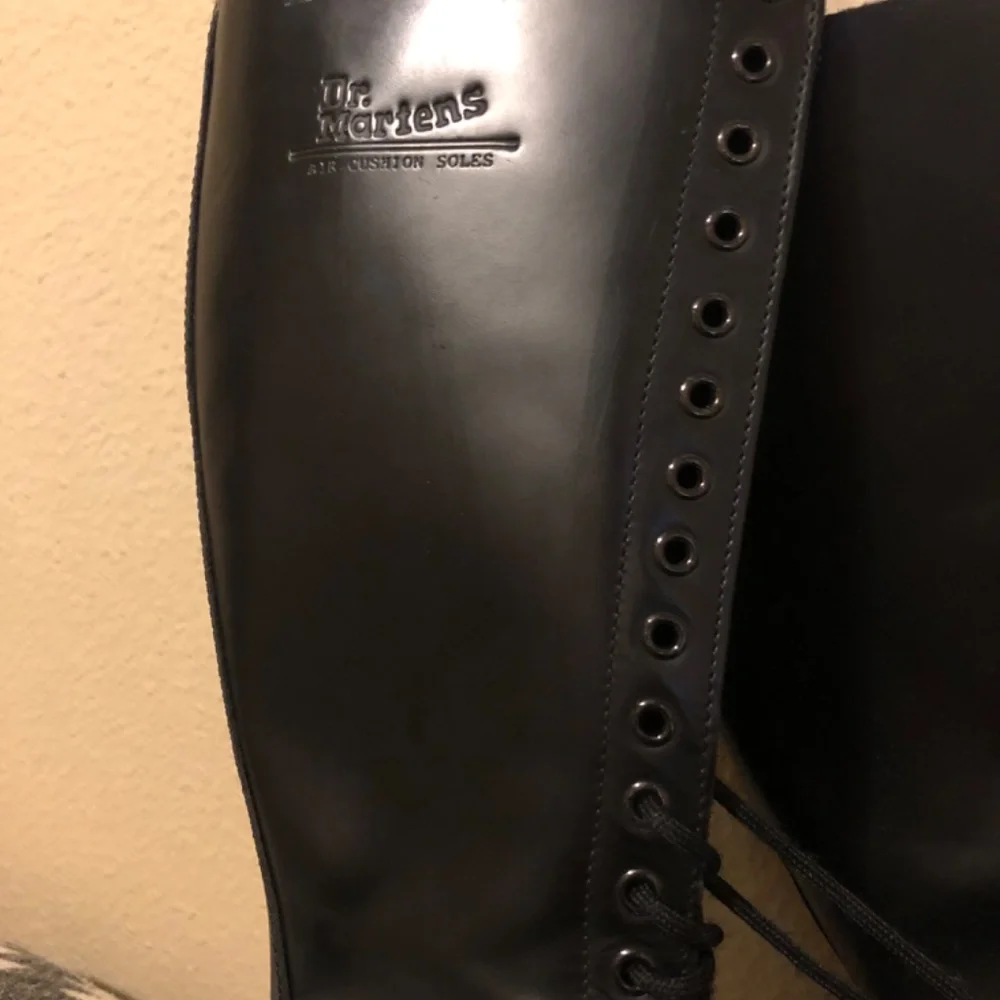 Rare Vintage 1420/92 Dr Martens Boots - Picture 8 of 11